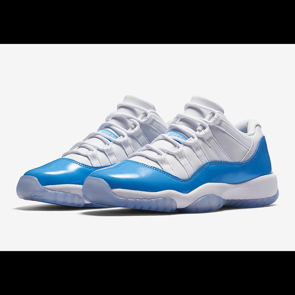 Jordan 11 Carolina